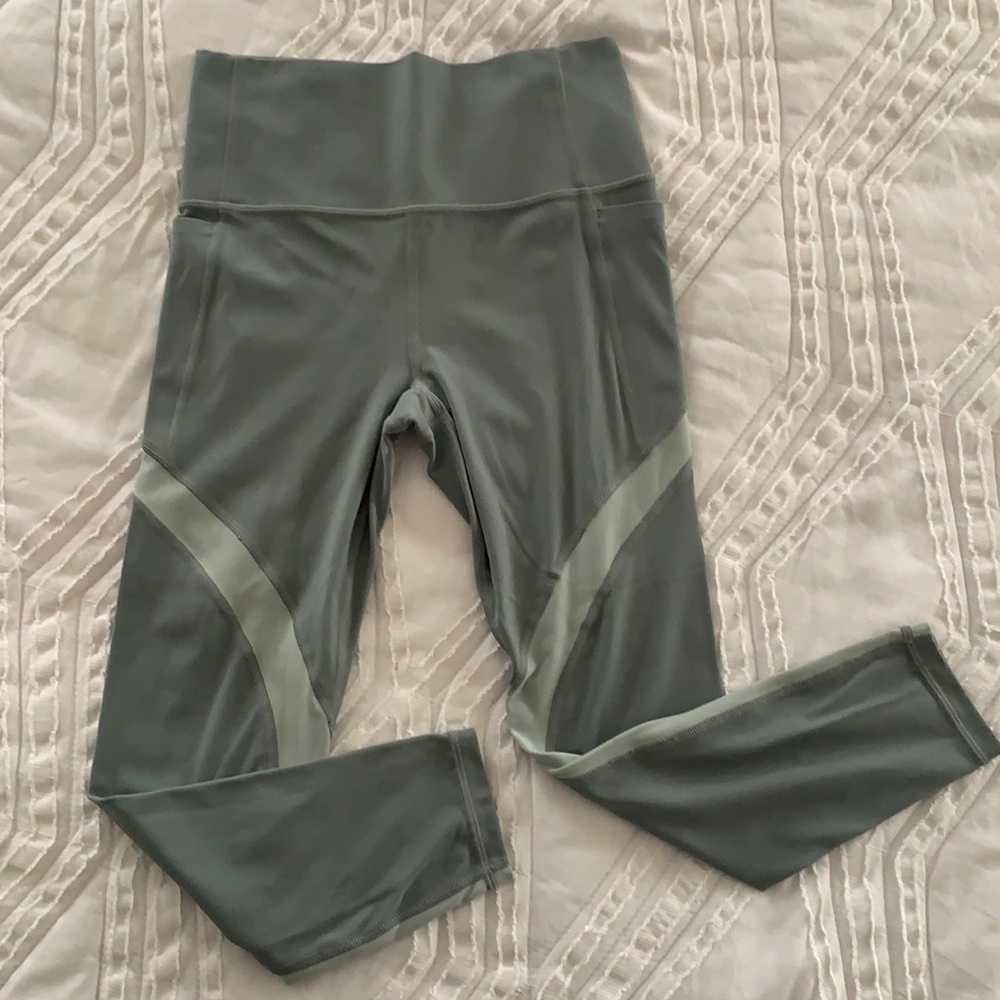 Athleta leggings